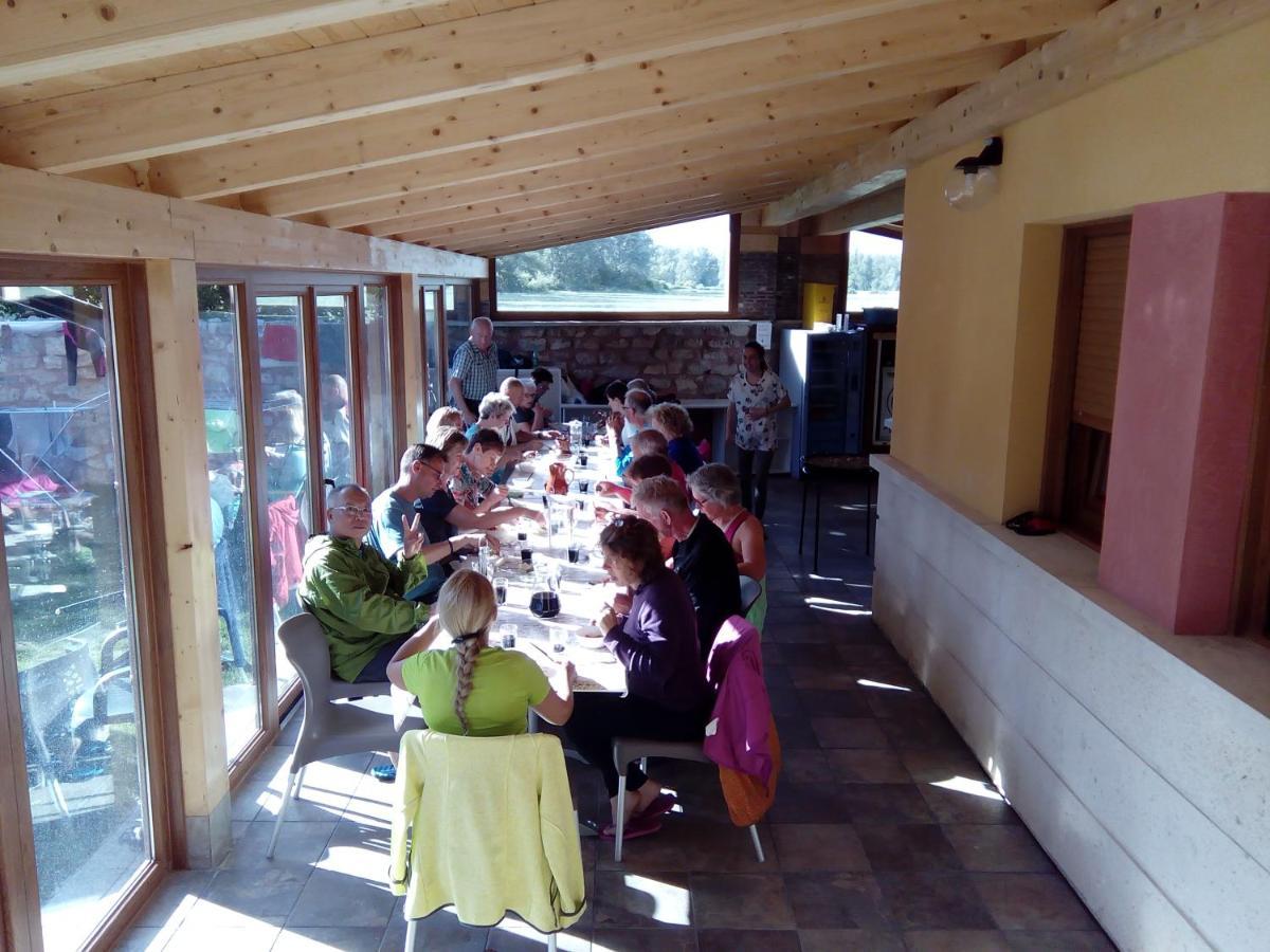 Hornillos Meeting Point Hornillos del Camino Eksteriør billede